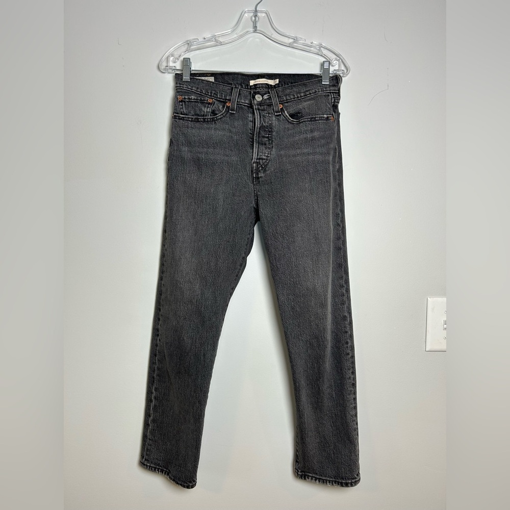 Levi's wedgie Straight-Leg Jeans size 27 gray wash high rise Levi’s premium
